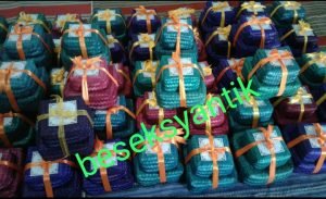 besek syantik segala macam warna